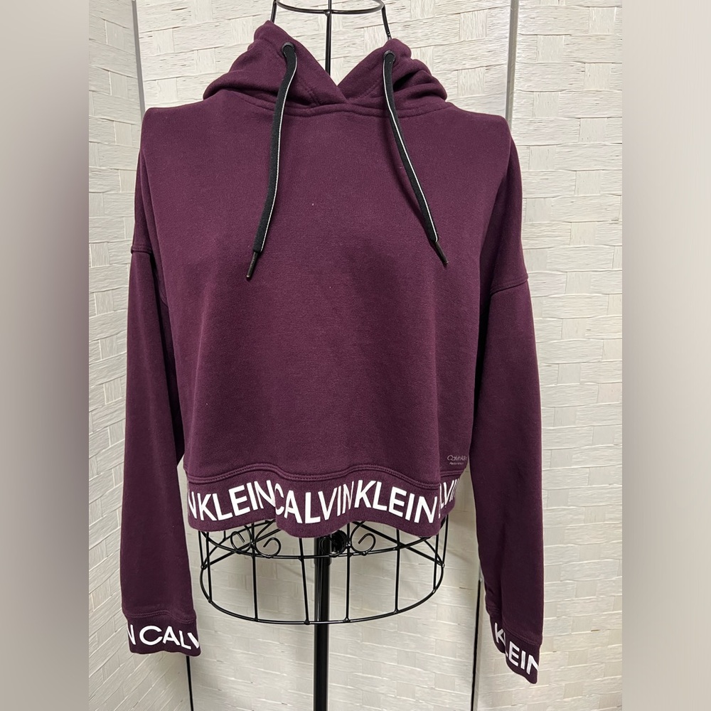 Cropped Hoodie